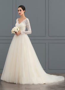 Ball-Gown/Princess Train Wedding Dresses V-neck Court Vanessa Wedding Tulle Dress Lace