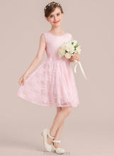 Load image into Gallery viewer, Kaitlin Bow(s) A-Line With Knee-Length Lace Neck Junior Bridesmaid Dresses Scoop Sash