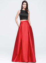 Load image into Gallery viewer, Elsa Satin Ball-Gown/Princess With Neck Prom Dresses Pockets Floor-Length Scoop