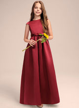 Load image into Gallery viewer, Scoop Neck Pockets Floor-Length A-Line Satin Bow(s) Patricia Junior Bridesmaid Dresses With