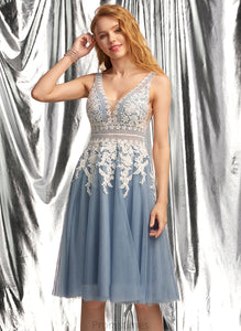 A-Line Tulle V-neck Knee-Length Prom Dresses Finley