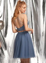 Load image into Gallery viewer, Scoop Tulle Beading Victoria Short/Mini With Prom Dresses Neck Sequins A-Line